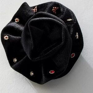Free People Rosette Stud Pack Black NWT $48